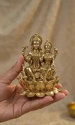 Lord Vishnu lakshmi statue made in pure panchaloha
