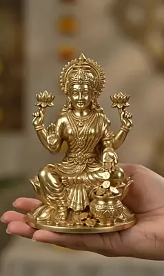 Kubera Lakshmi Statue