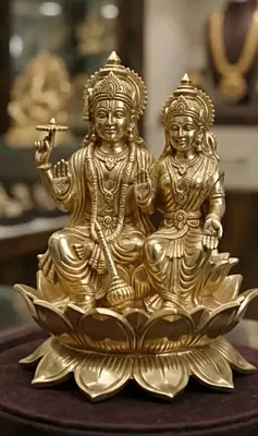 god Vishnu and Lakshmi idol