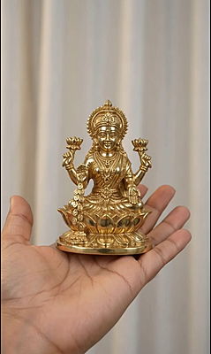 Goddess Lakshmi Panchaloha Idol- 3.5 Inch height